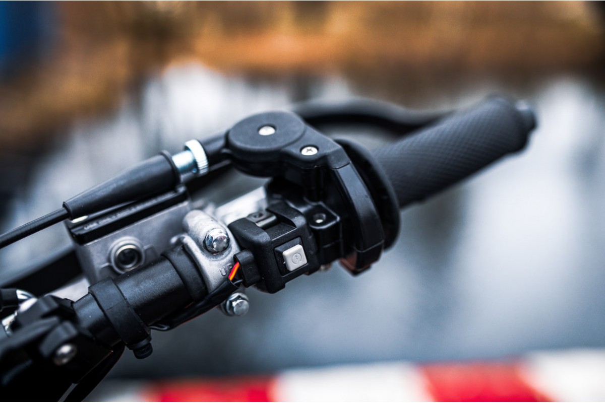 jhlofr-zr8i-efi-bosch-ktm-jhlmoto.ru-13-1200x800